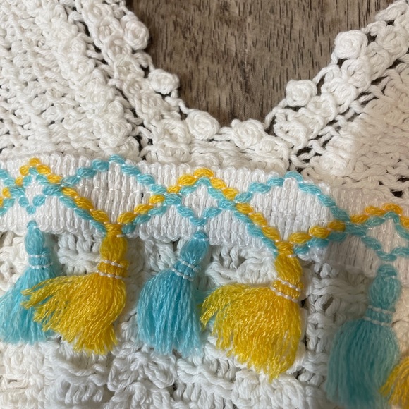 NWT S Boho tassel fringe white crochet rainbow top price final price is firm - Picture 15 of 16